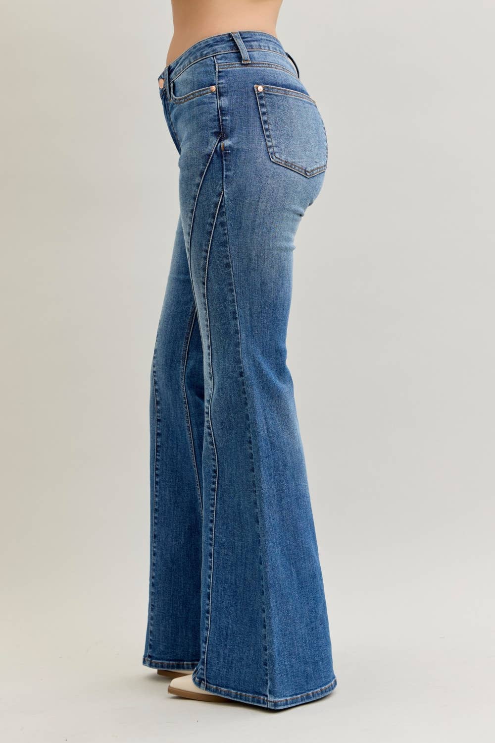 Flare Double Angular Seam