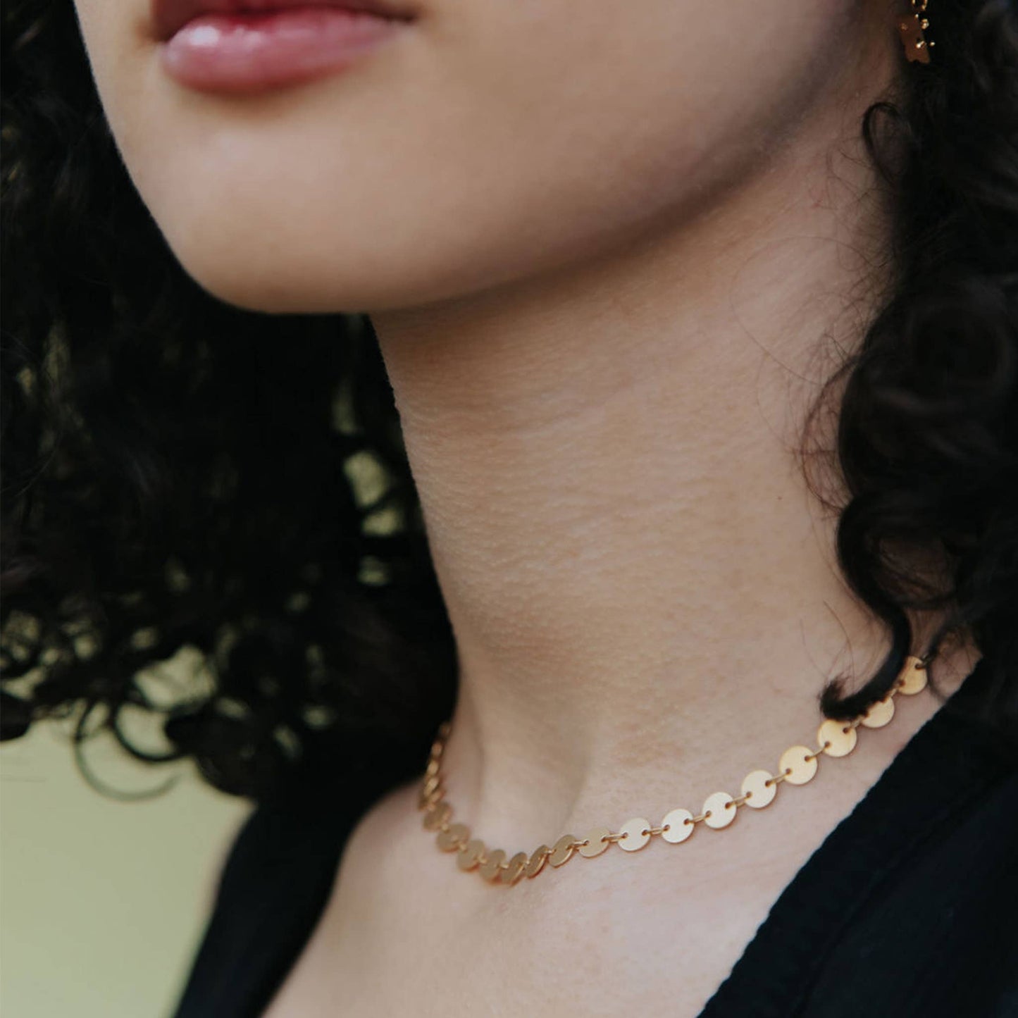 Candra Necklace in Circles in Silver