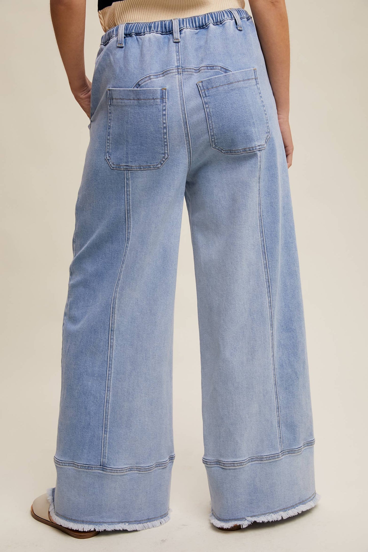 Relaxed Wide-Leg Denim Pants