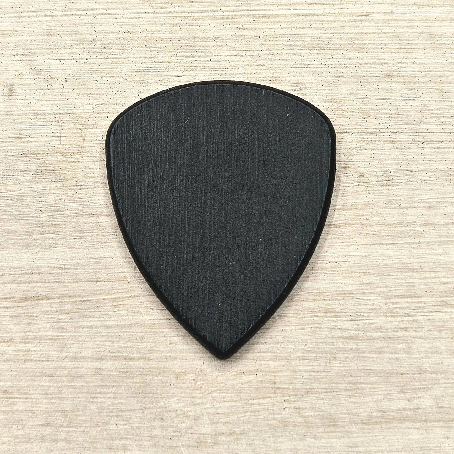 Guitar Pick Box - Oval w 5 Picks