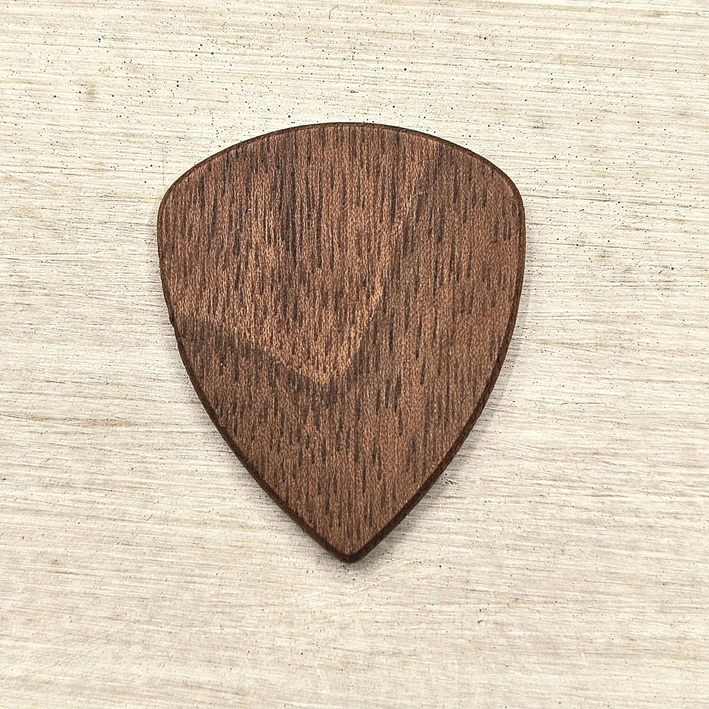 Guitar Pick Box - Oval w 5 Picks