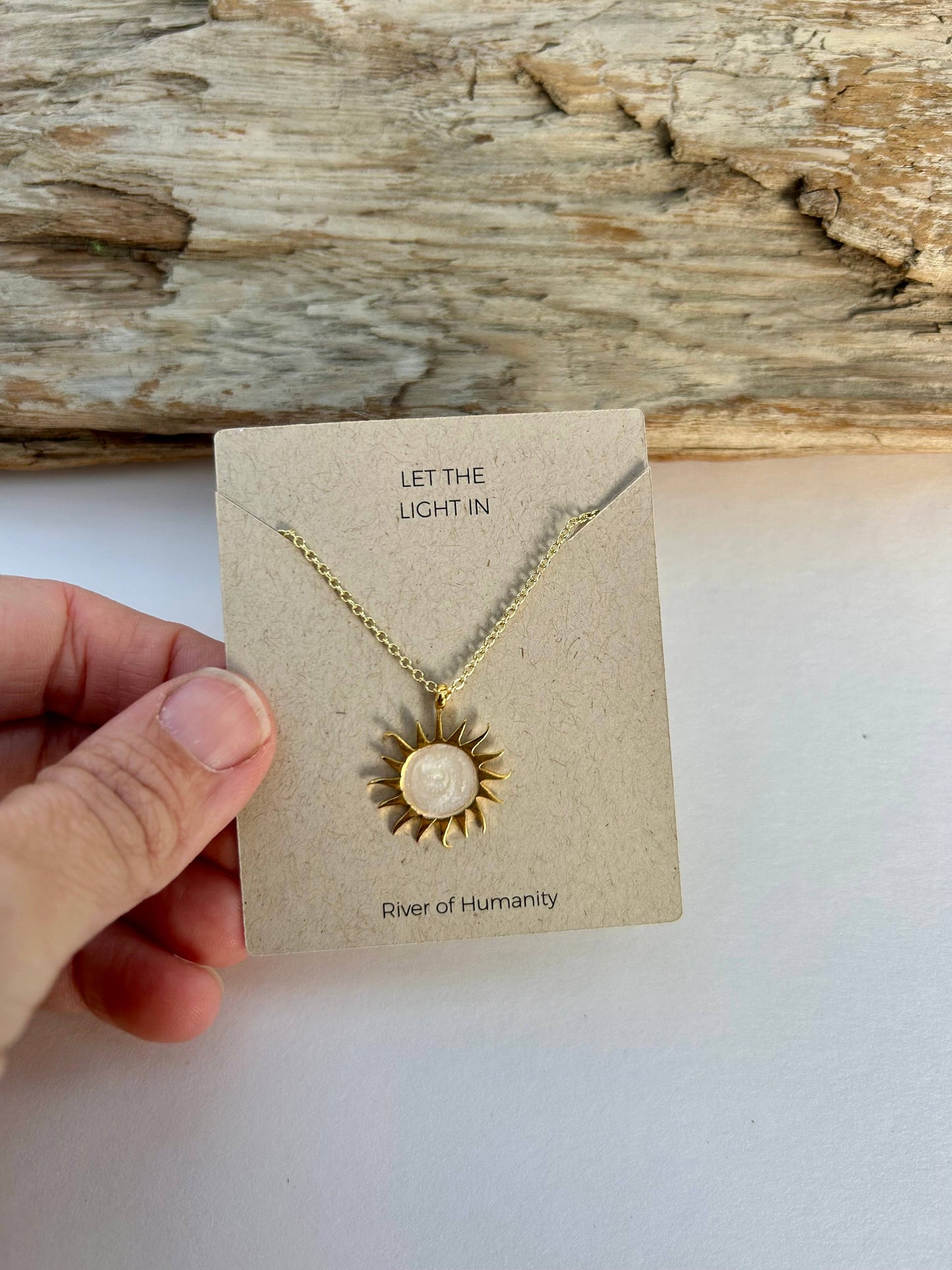 White Sun Necklace