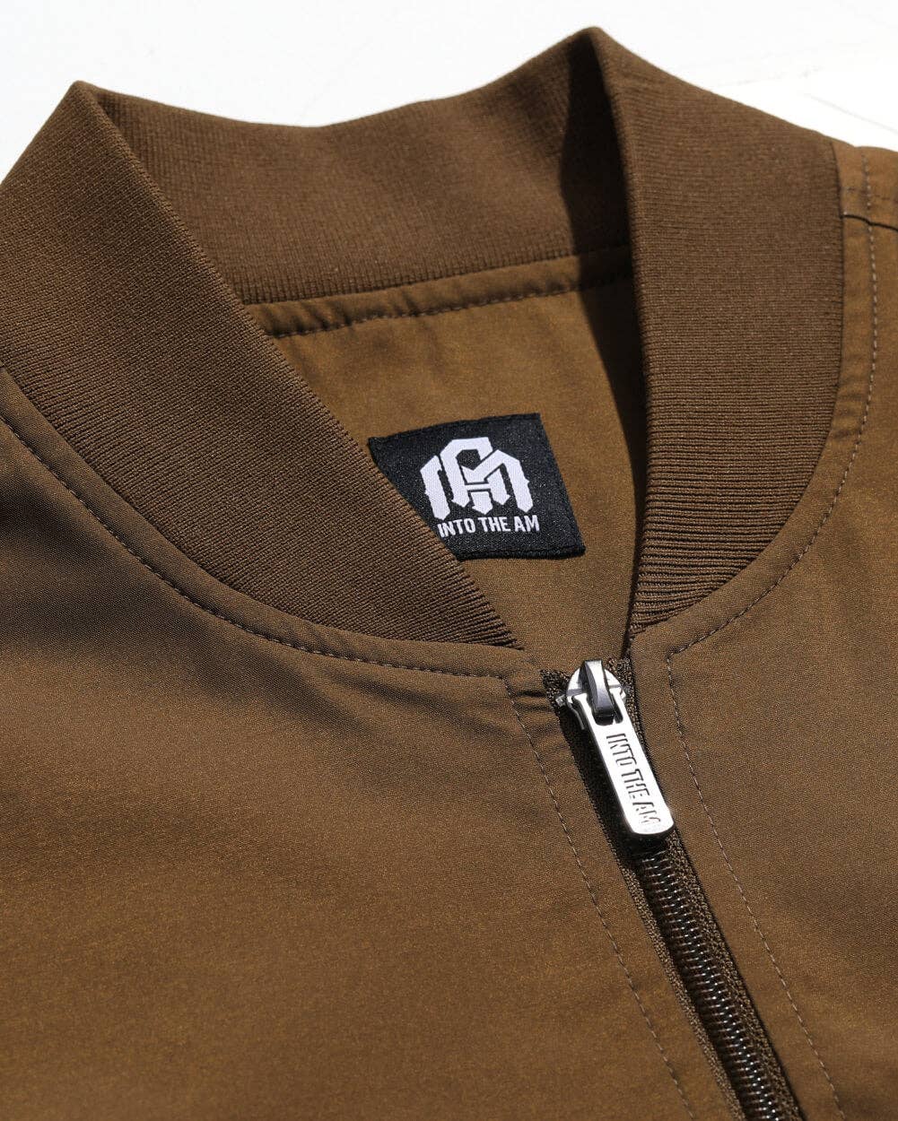 Men's Lightweight Bomber Jacket for Casual Wear