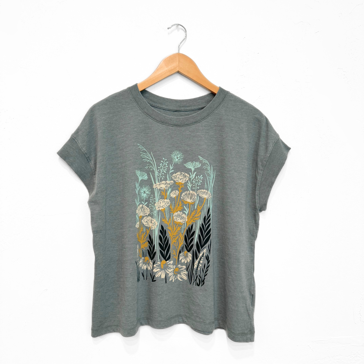 Wild Field Ladies Tee - Washed Basil