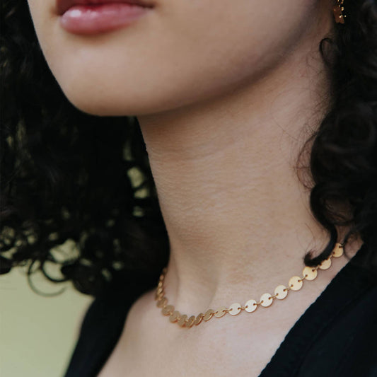 Candra Necklace in Circles in Silver