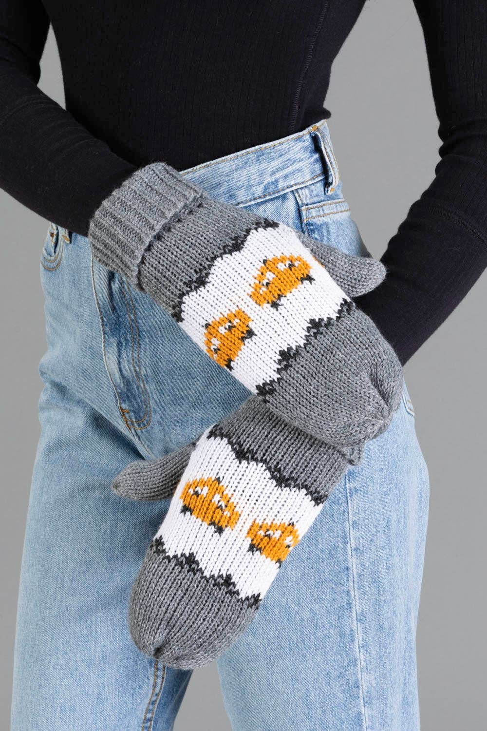 Gray with Orange Fox Pattern Knit Mittens