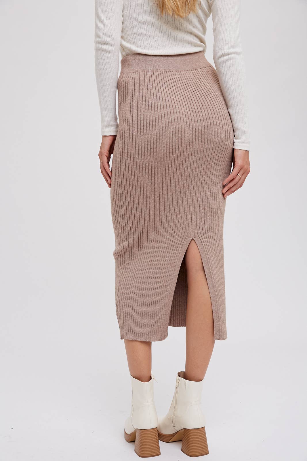 Ribbed Knit Midi Skirt