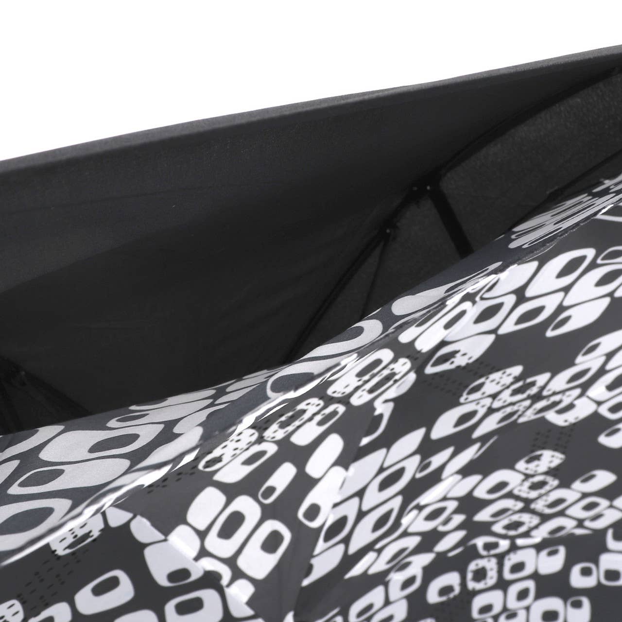 Abstract Geometric Open Inverted Umbrella