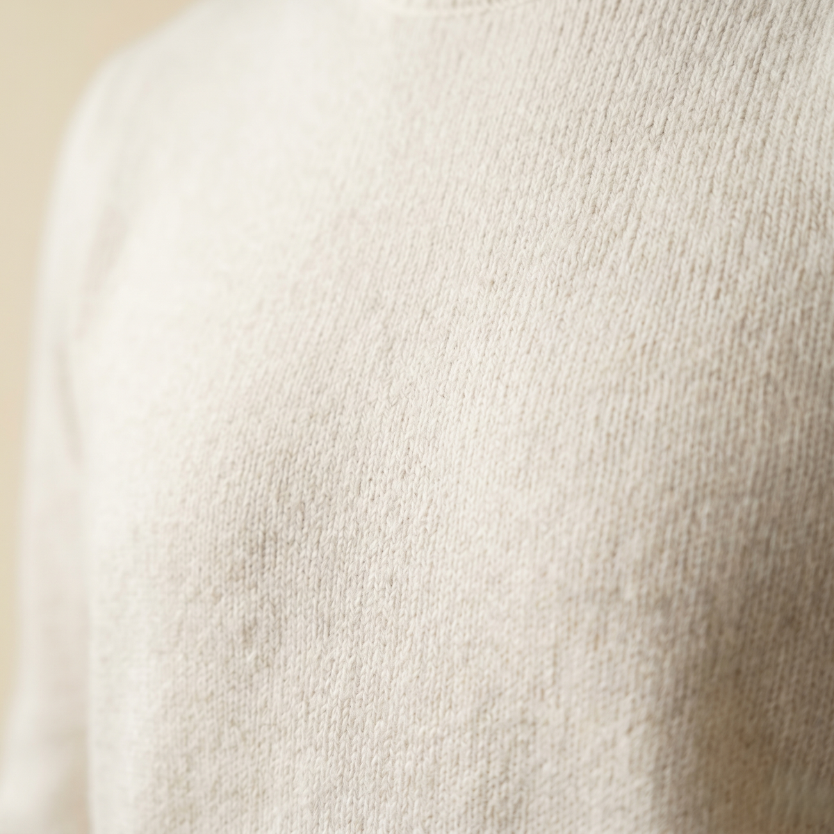Women's 100% Cashmere Crewneck Sweater - Coming Soon