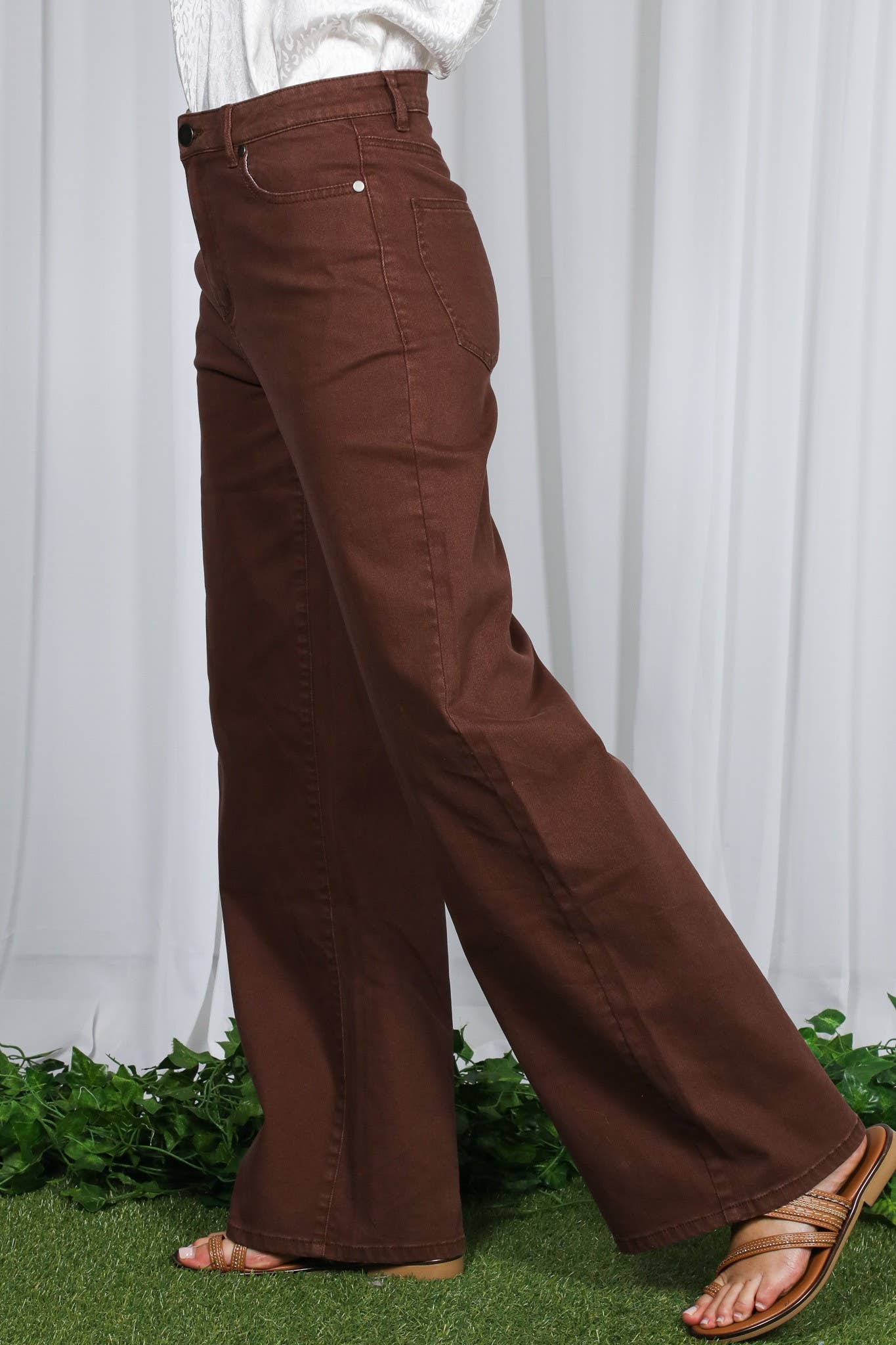 Wide & Loose Straight Pants