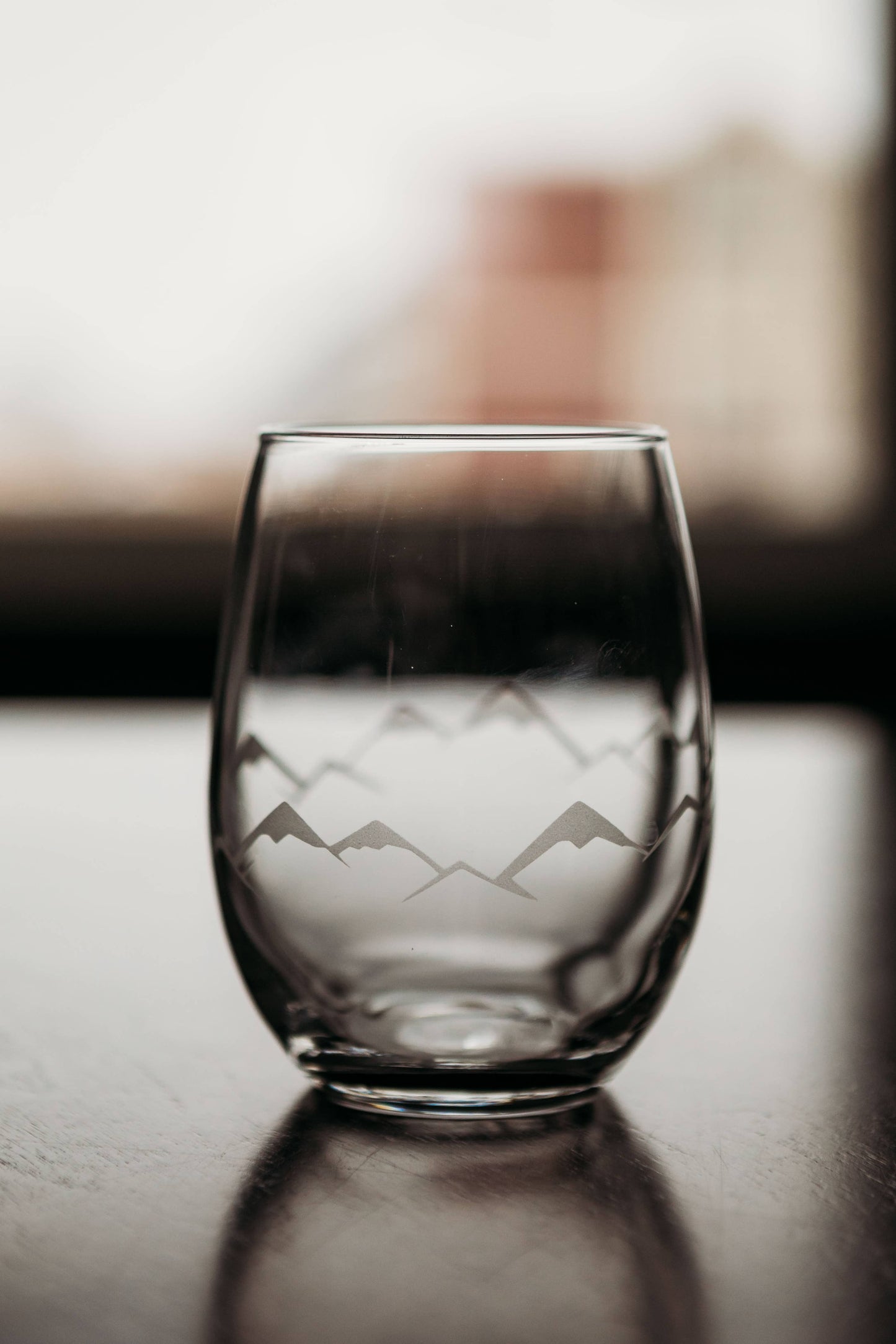 Mountain Etched Wine Glass, 12 oz