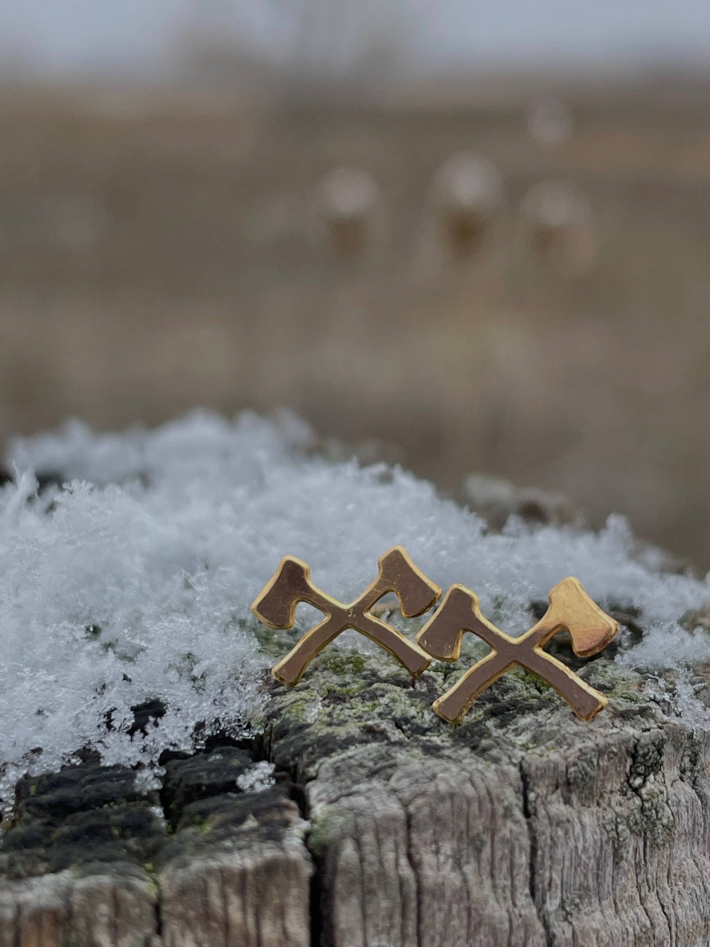 Mini Forest Axe Studs