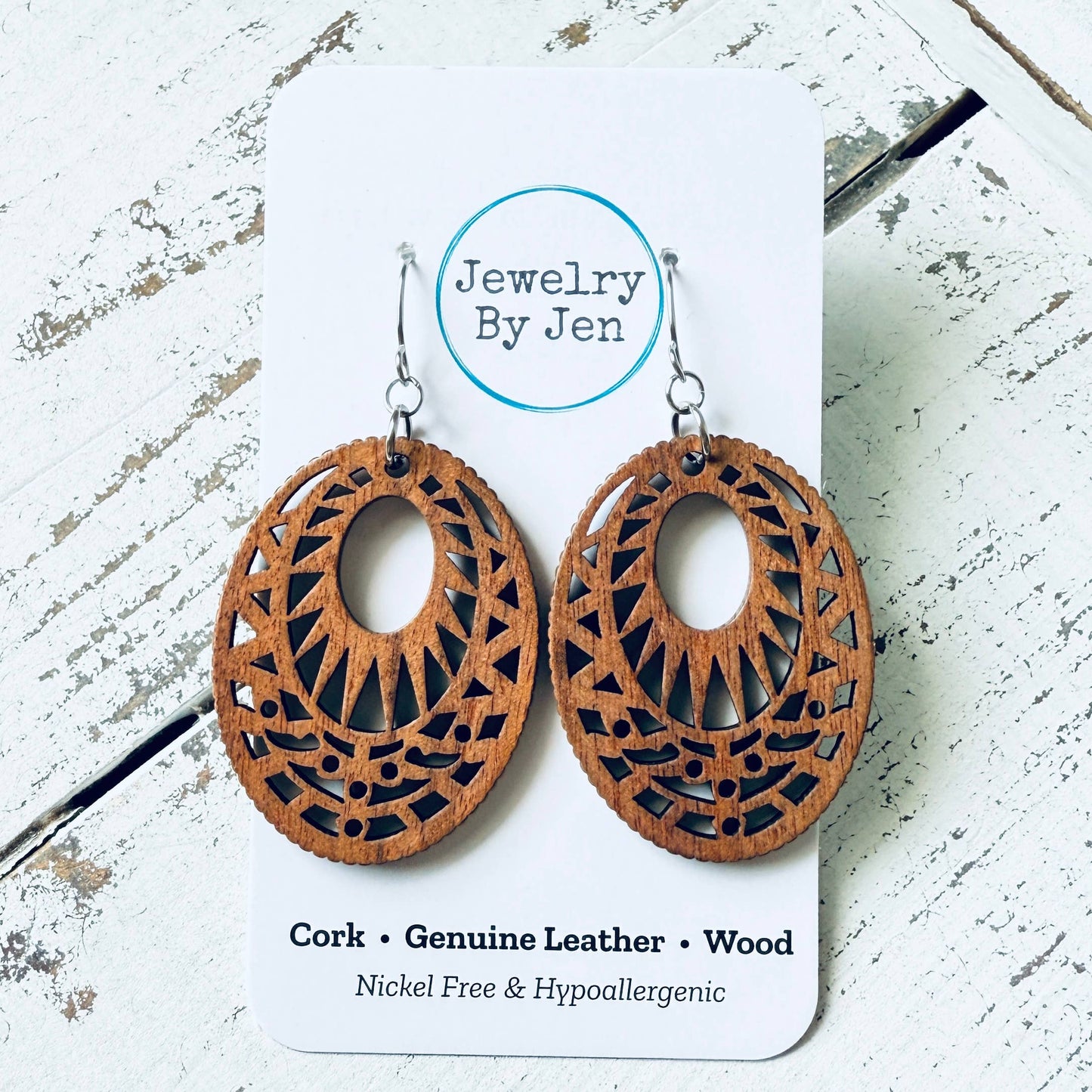 Wood Cutout Oval Earrings: Brown