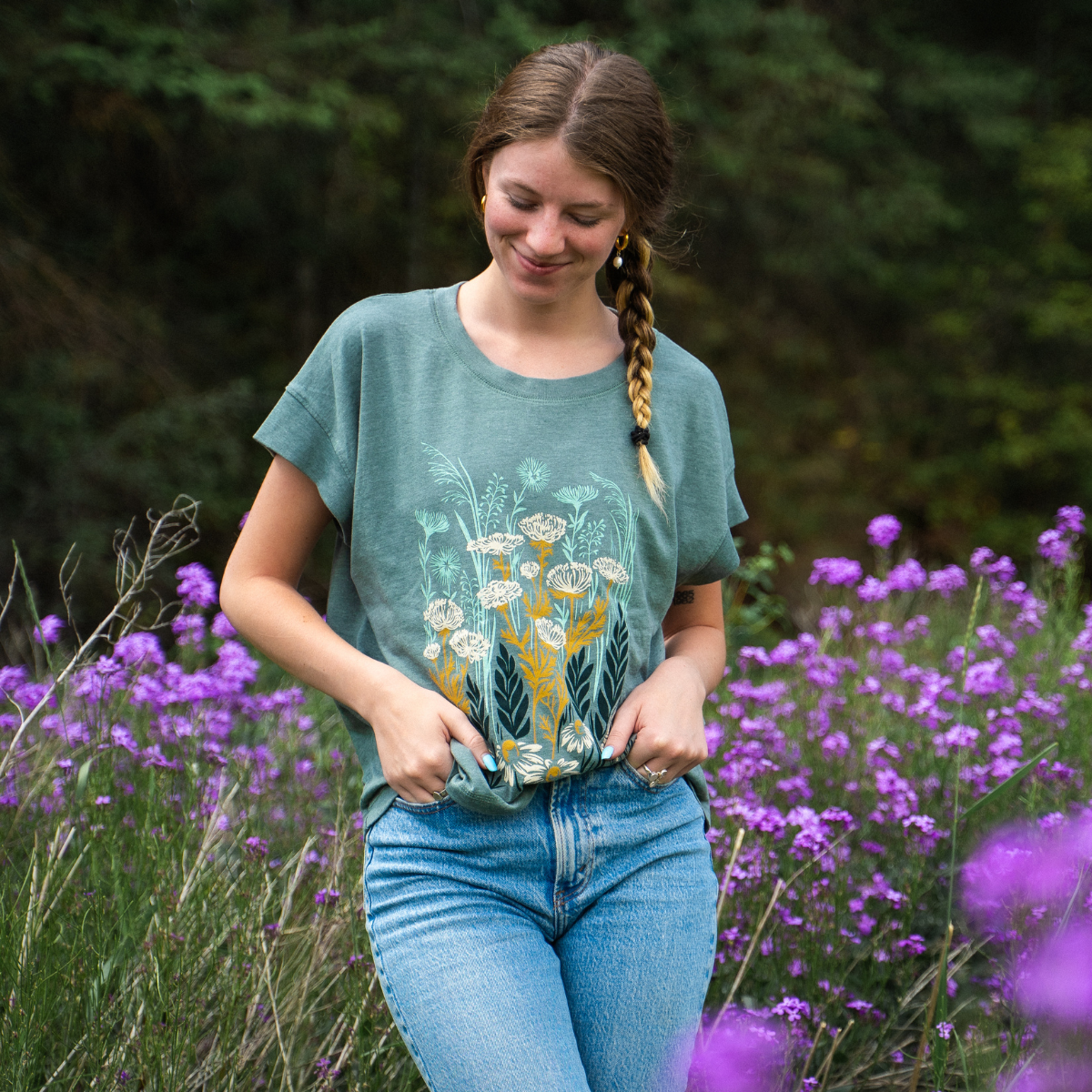 Wild Field Ladies Tee - Washed Basil
