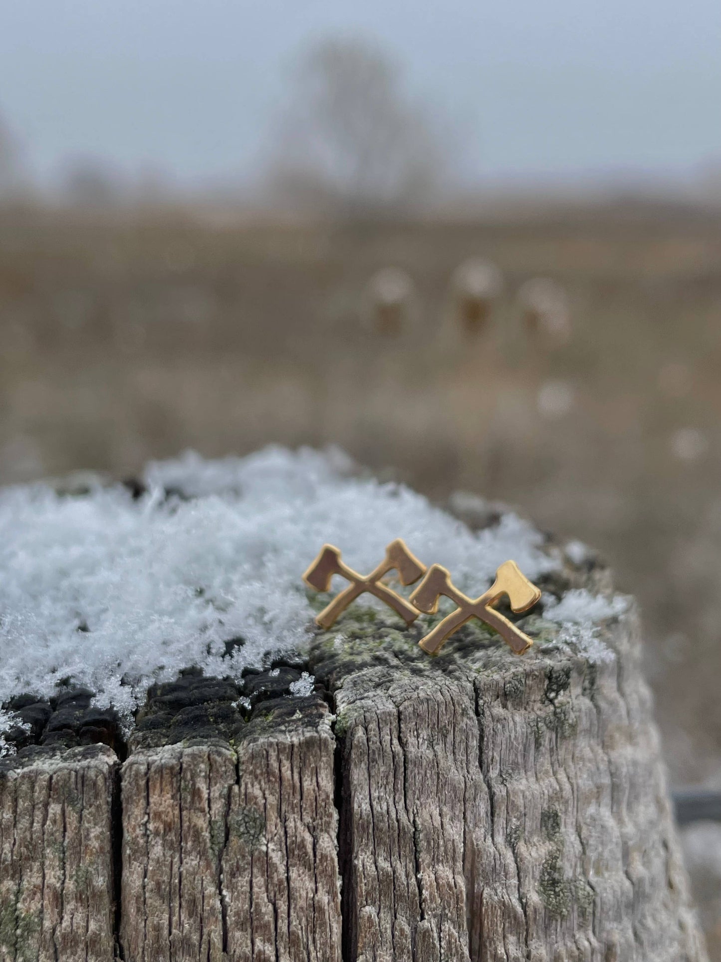 Mini Forest Axe Studs